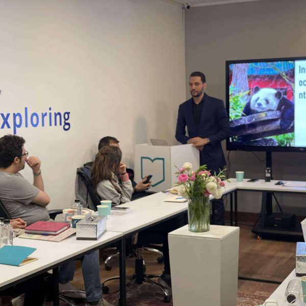 تصاویر دوره آموزش برندینگ و کارگاه عملی برندسازی